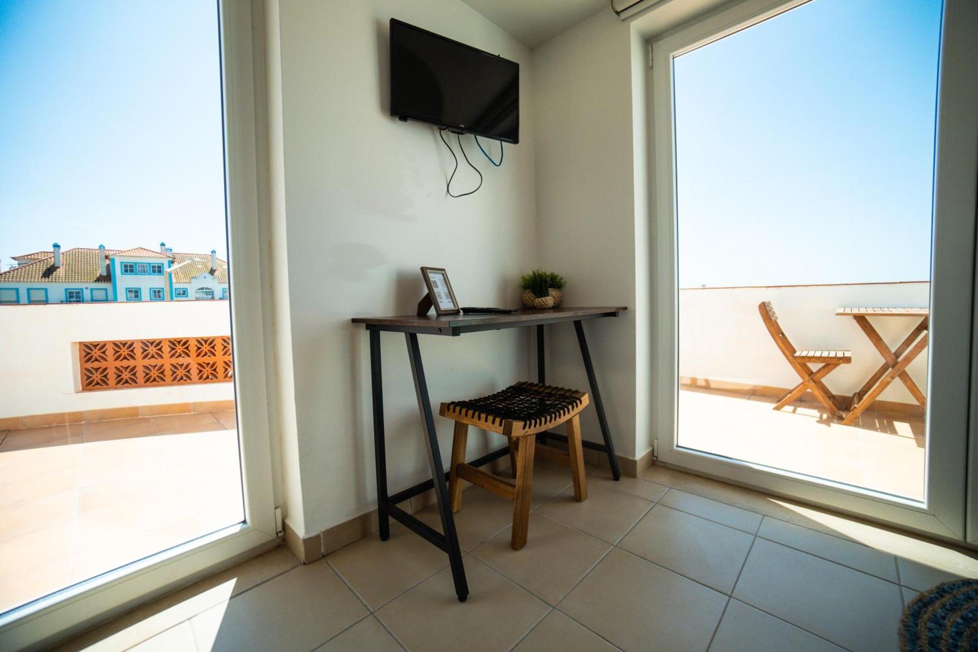 Alex Surf Hostel Baleal Εξωτερικό φωτογραφία
