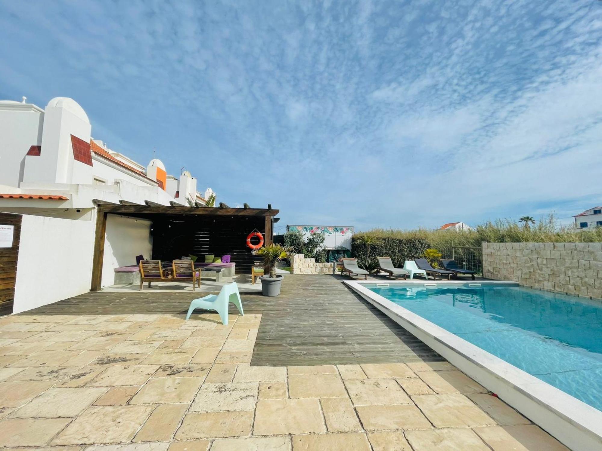 Alex Surf Hostel Baleal Εξωτερικό φωτογραφία