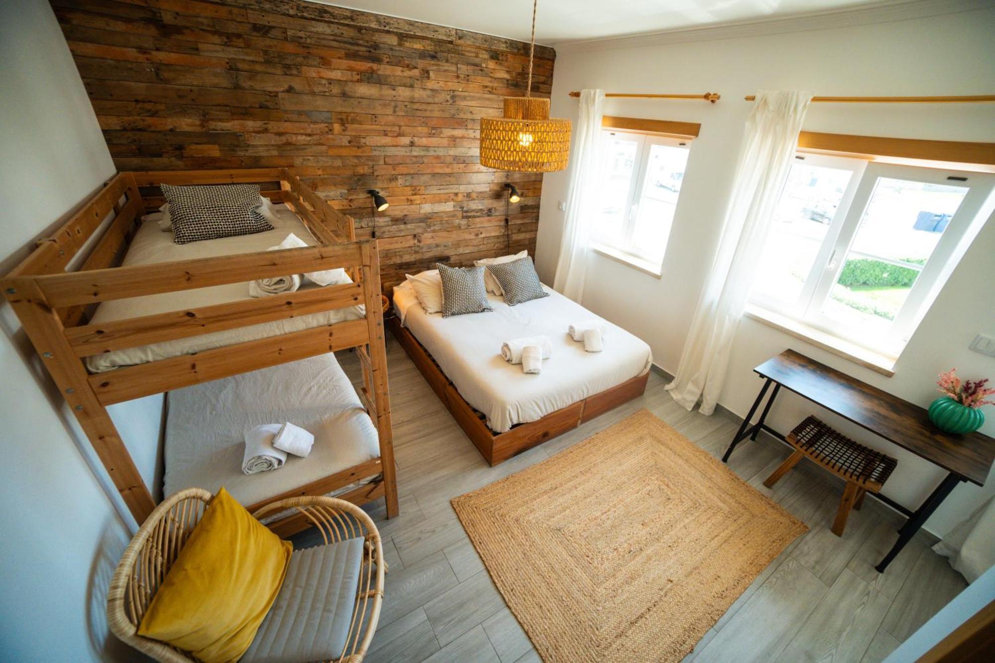 Alex Surf Hostel Baleal Εξωτερικό φωτογραφία