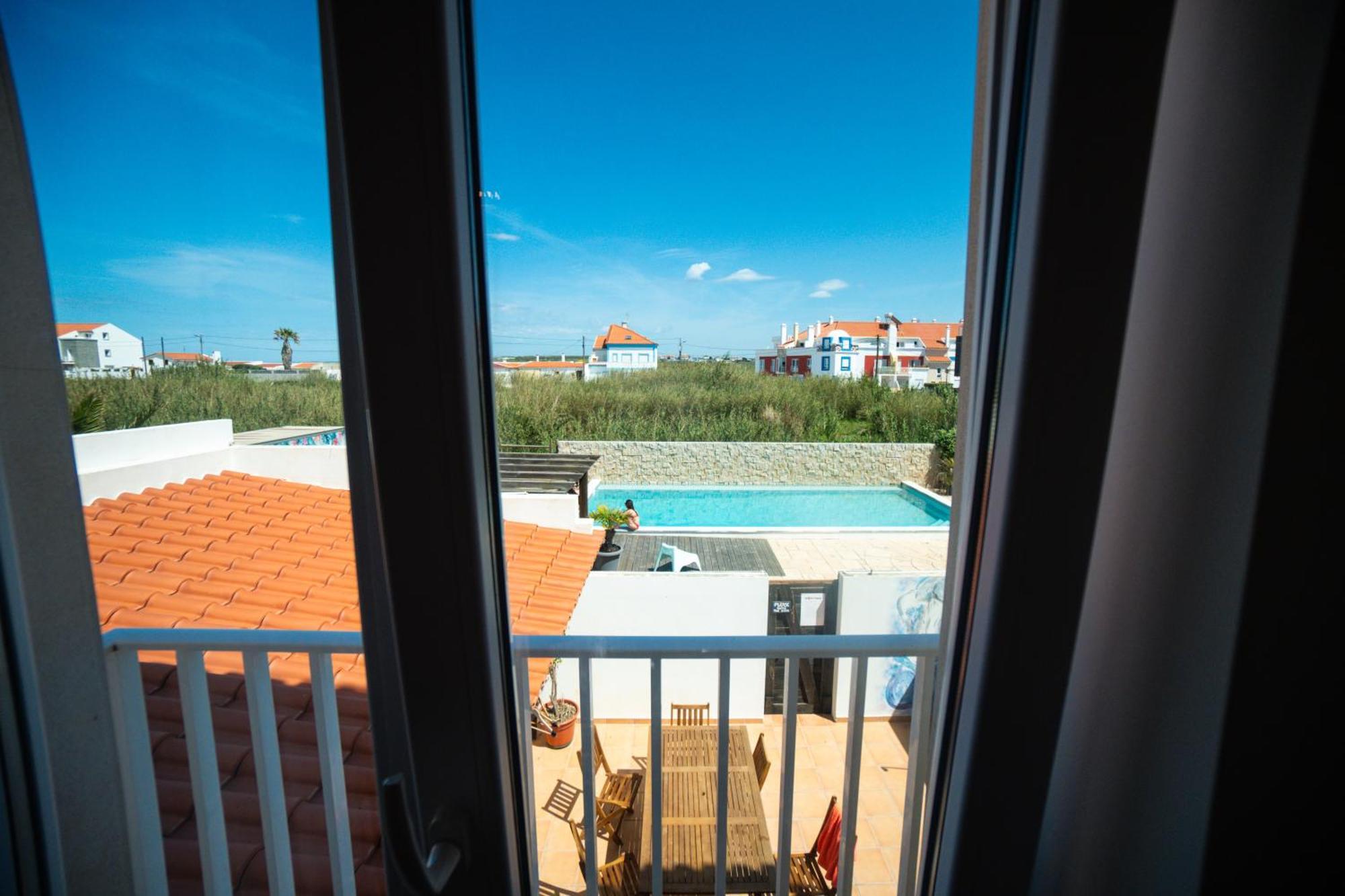 Alex Surf Hostel Baleal Εξωτερικό φωτογραφία