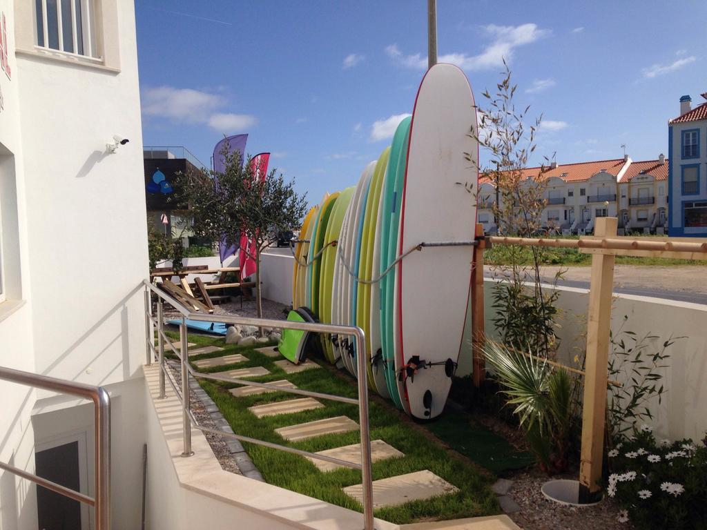 Alex Surf Hostel Baleal Εξωτερικό φωτογραφία