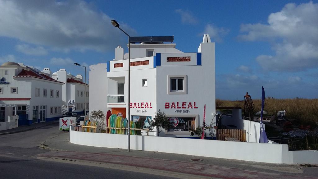 Alex Surf Hostel Baleal Εξωτερικό φωτογραφία