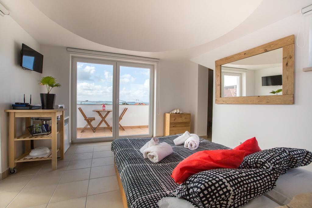 Alex Surf Hostel Baleal Εξωτερικό φωτογραφία